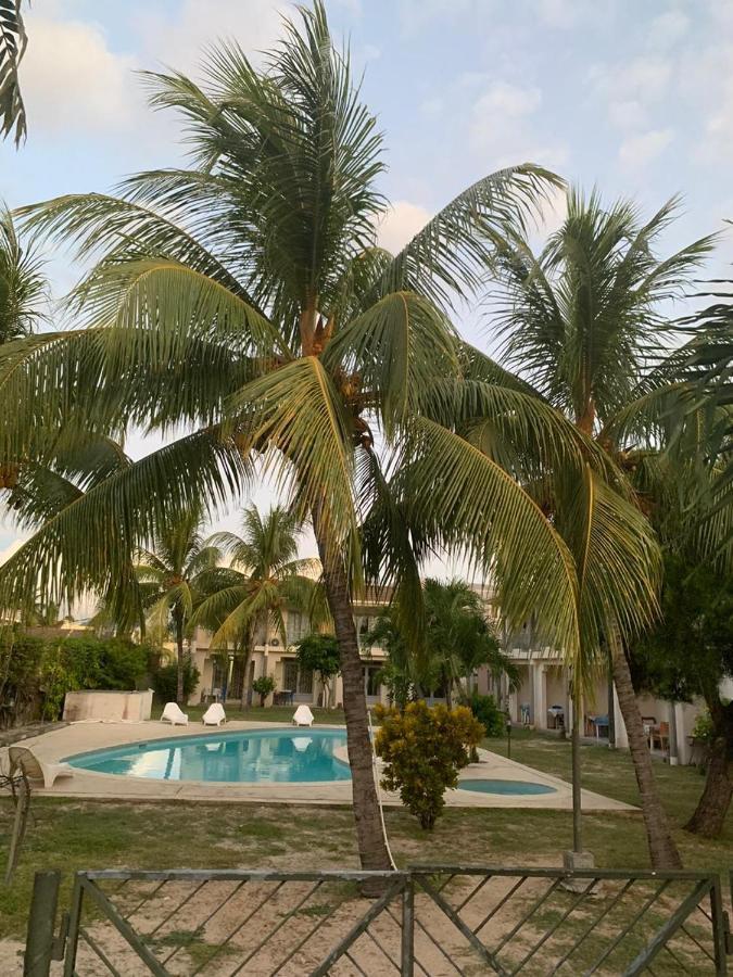 Escale Vacances Flic-en-Flacq Exterior foto